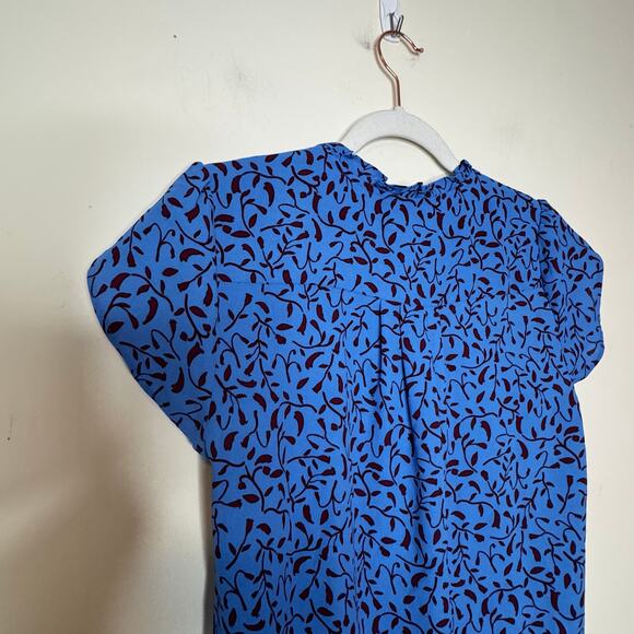 41 Hawthorn Tiffiny Blouse XS Petite NWT Blue Burgundy Tulip Sleeve Split Neck - Picture 6 of 8